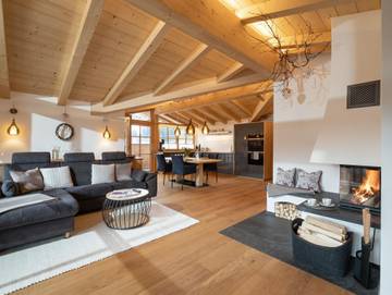 Ferienwohnung für 2 Personen, mit Garten und Balkon in Oberndorf in Tirol