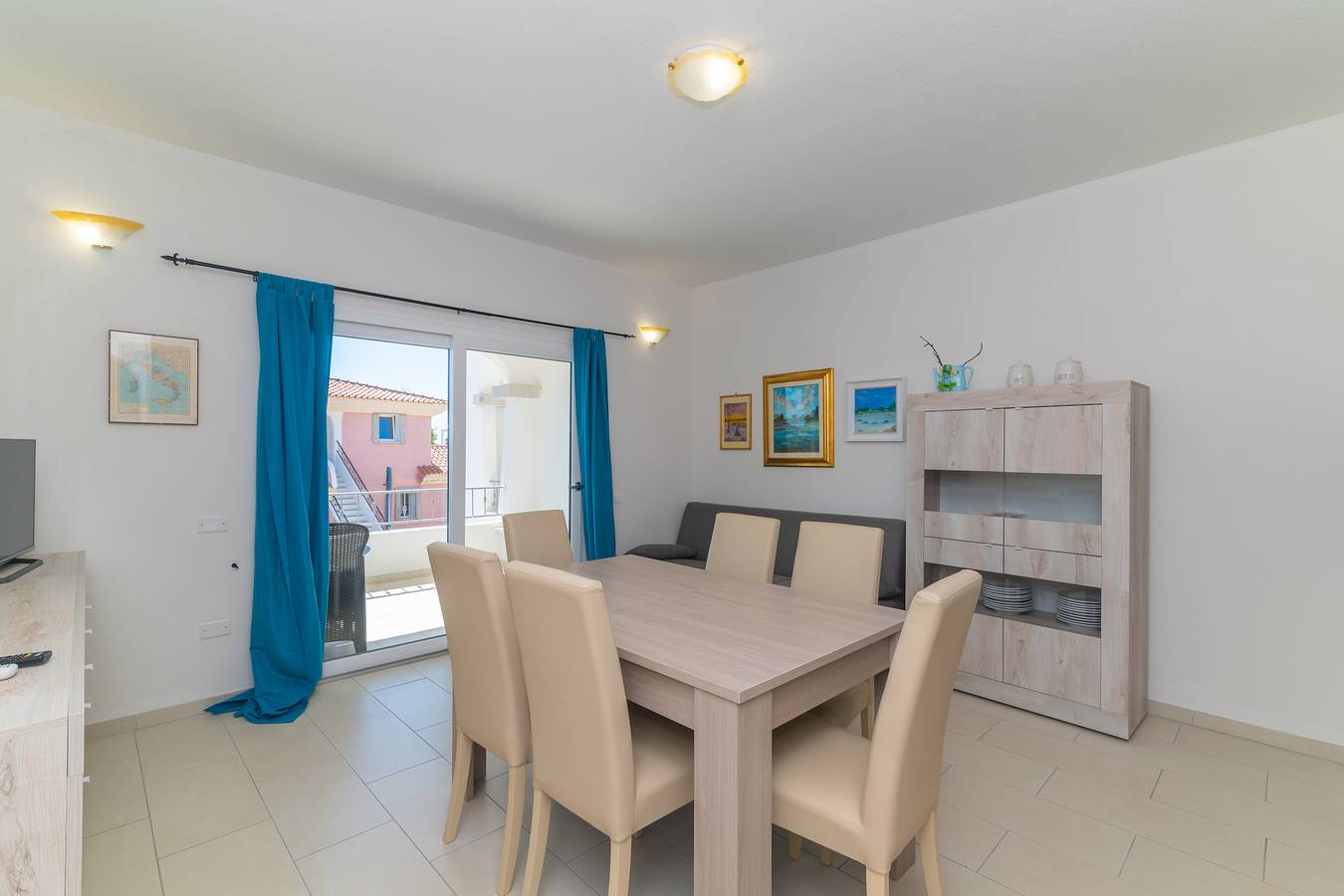 Cały apartament, Apartament wakacyjny dla 4 osób z balkon in Pittulongu, Costa Smeralda