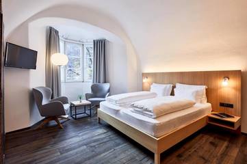 Hôtel pour 3 personnes, avec jardin, animaux acceptés à Chiusa