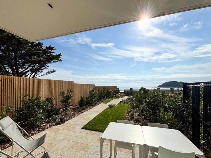 Location de vacances pour 4 personnes, avec piscine et jardin dans Plage Tresmeur - 2