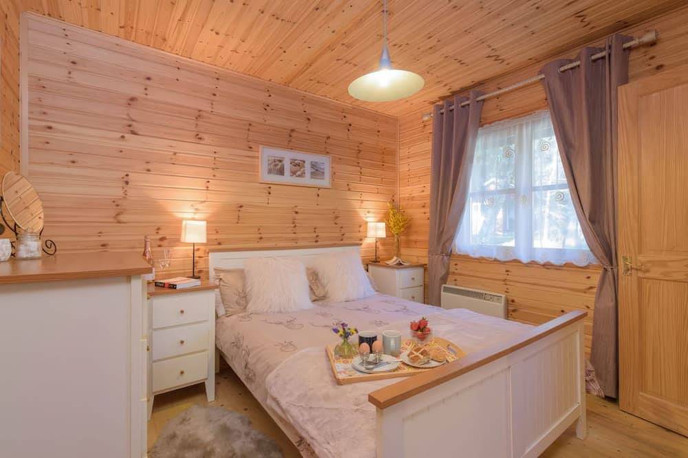 Clachnaben - sleeps 6 guests in 3 bedrooms in Banchory, Aberdeenshire