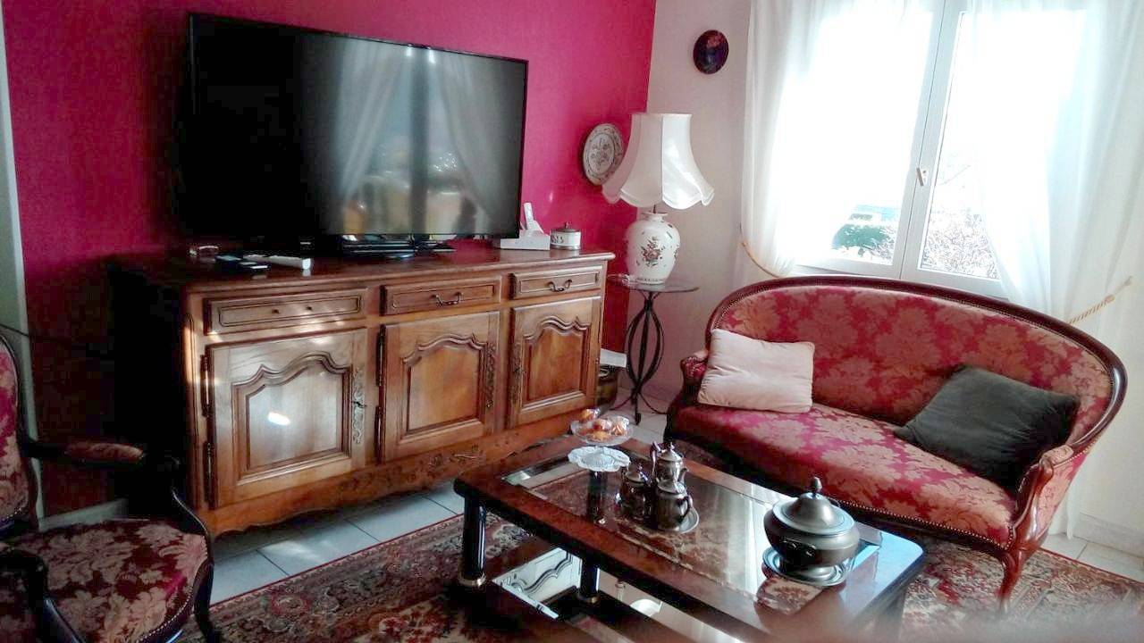Double Room with Shared Bathroom in Saint-Pierre-de-Plesguen, Région de Saint-Malo
