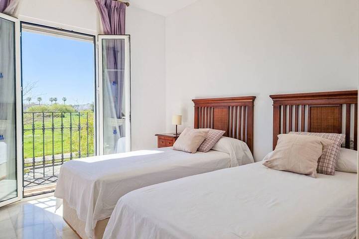 Ganze Wohnung, Strandnahes 3-Zimmer-Apartment in San Pedro in San Pedro de Alcántara, Marbella