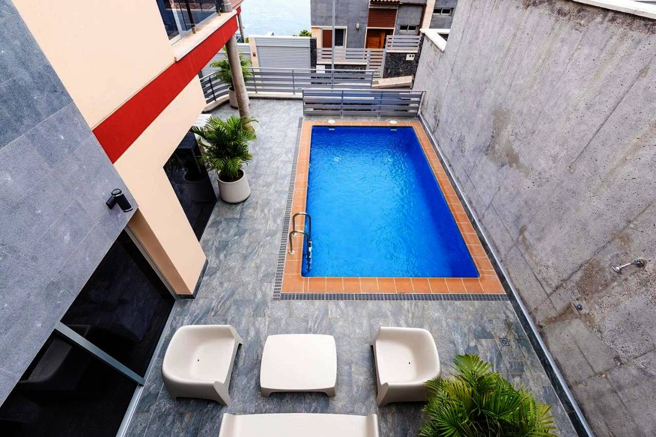 Supermakar10 - Green Palm in Cuesta de la Villa, Santa Úrsula