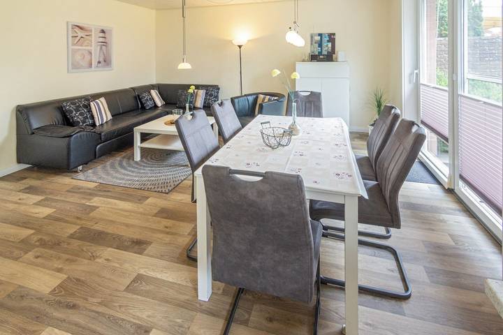 Bungalow für 6 Personen, mit Terrasse und Garten in Dornumersiel - 2