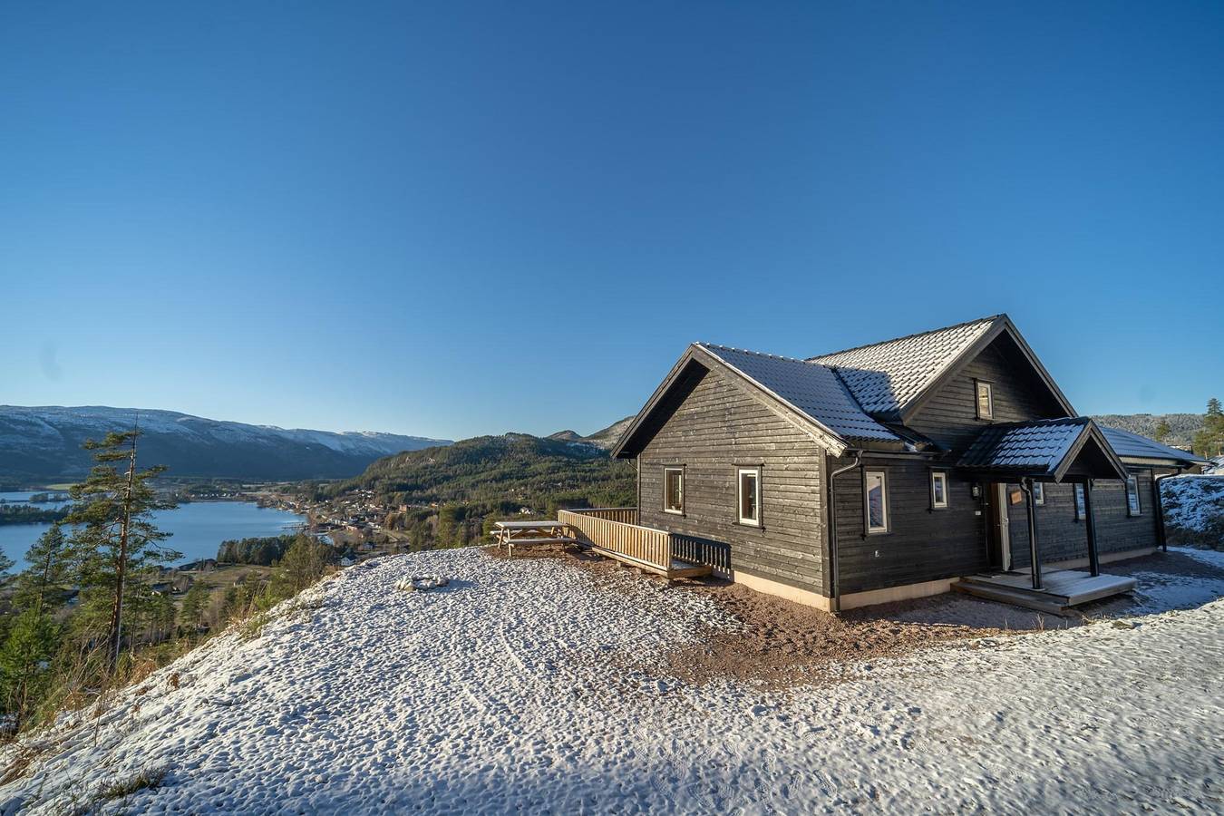 Fjord Rentals — Furuhus | 8p | Mit Sauna in Vrådal, Kviteseid