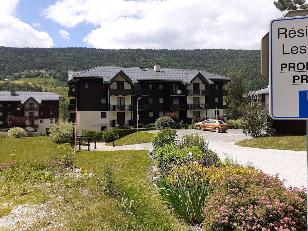 Appartement entier, Appartement 2 pièces in Mijoux, Parc naturel régional du Haut-Jura