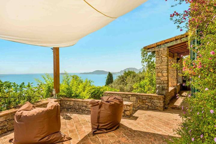 Appartamento intero, Villa Il Tuffatore in Comune di Lerici, Parco Naturale Regionale di Montemarcello-Magra-Vara