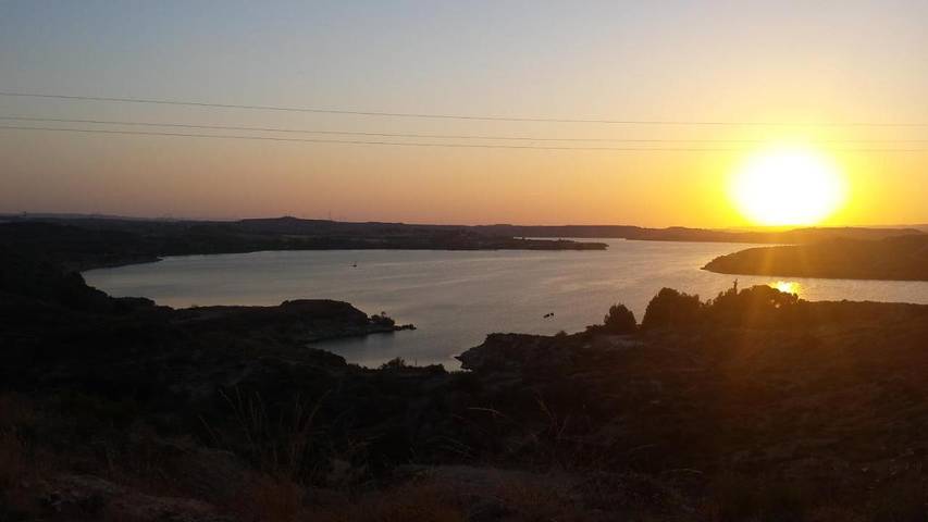 Location de vacances pour 6 personnes, avec vue ainsi que jardin et vue sur le lac, animaux acceptés à Caspe - 2