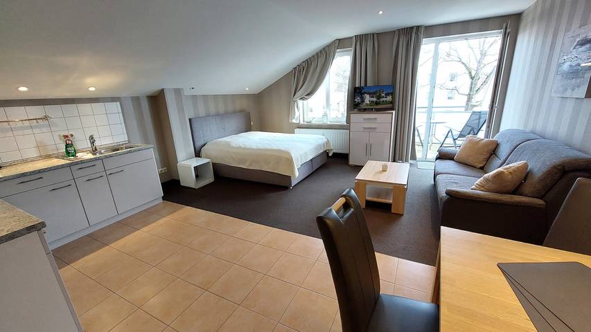 Apartamento vacacional entero, Apartamento de vacaciones para 2 personas con balcón in Ostseebad Binz, Binz