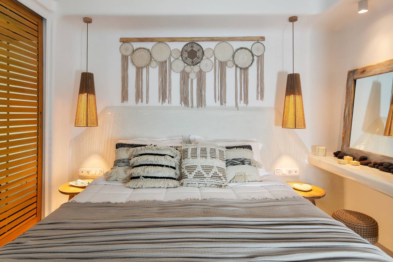 Villa - Sleeps 3 - Private pool-Parking in Megalochori, Santorini