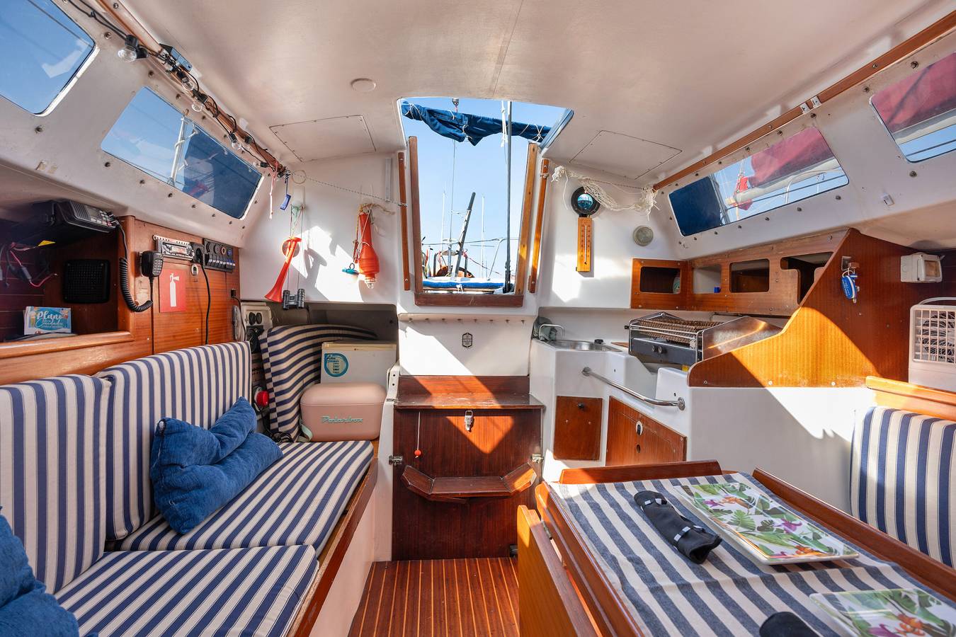 Barco 'En El Corazón Del Puerto' con vistas al mar, Wi-Fi y aire acondicionado in El Puerto de Santa María, Costa de la Luz