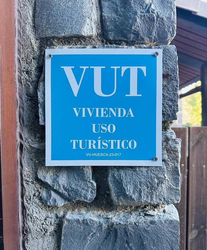 Gîte pour 5 personnes, avec terrasse et jardin, animaux acceptés à Boltaña - 2