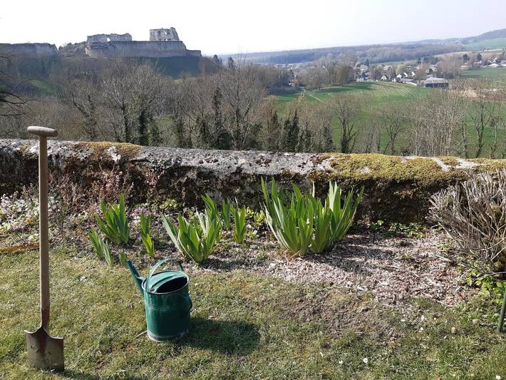 Location de vacances pour 4 personnes, avec vue et jardin, animaux acceptés à Coucy-le-Château-Auffrique - 3