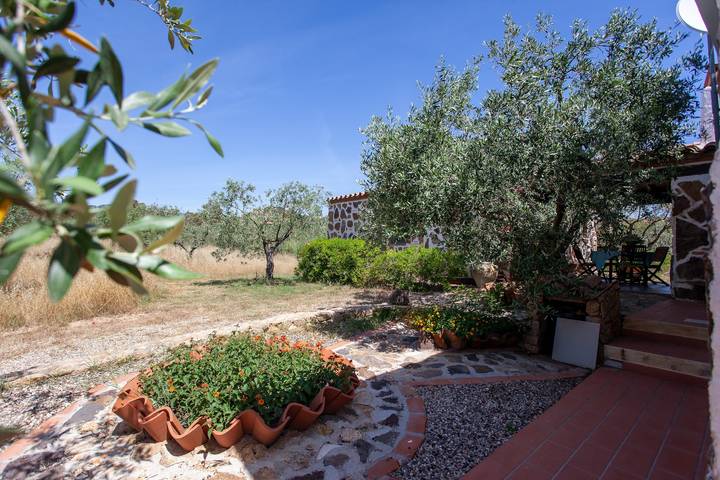 Holiday Home "Sa Domedda" with Mountain View, Garden & A/C in Sos Alinos, Orosei
