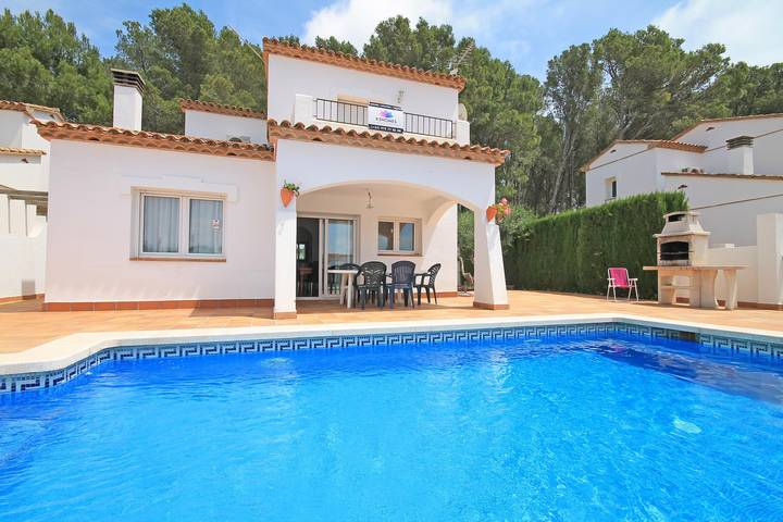 Holiday rental for 8 people, with terrace, with pets in l'Escala