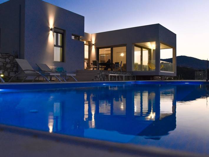 Bungalow für 6 Personen, mit Terrasse und Pool sowie Garten auf Kreta - 2