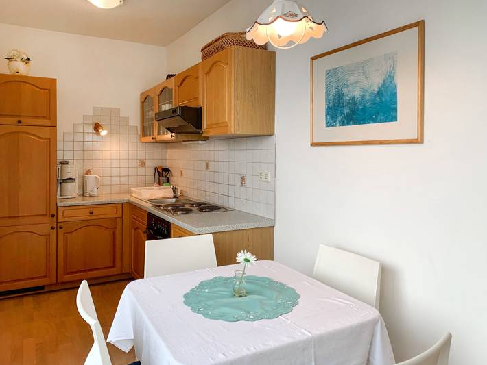 Ferienwohnung für 4 Personen, mit Balkon und Garten sowie Seeblick am Wörthersee - 4