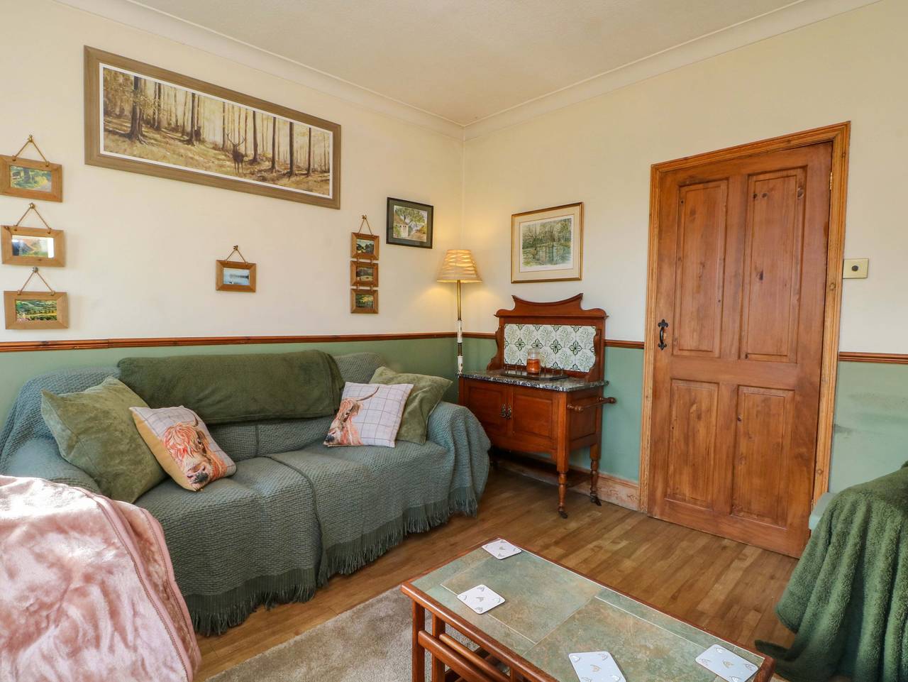 Pineapple Cottage in Bakewell, Derbyshire