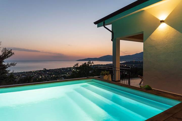 Villa pour 8 personnes, avec jardin - 1