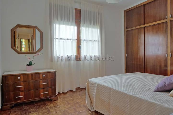 Villa pour 8 personnes, avec jardin ainsi que jacuzzi et terrasse à Miami Platja - 4