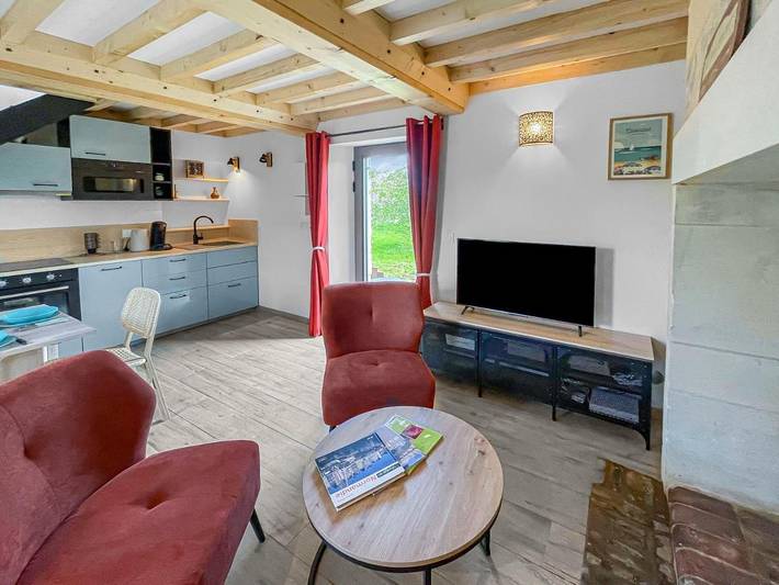 Gîte pour 3 personnes, avec terrasse dans Cussy