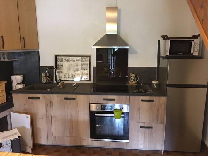 Gîte pour 3 personnes, avec jardin et terrasse dans le Cantal - 4