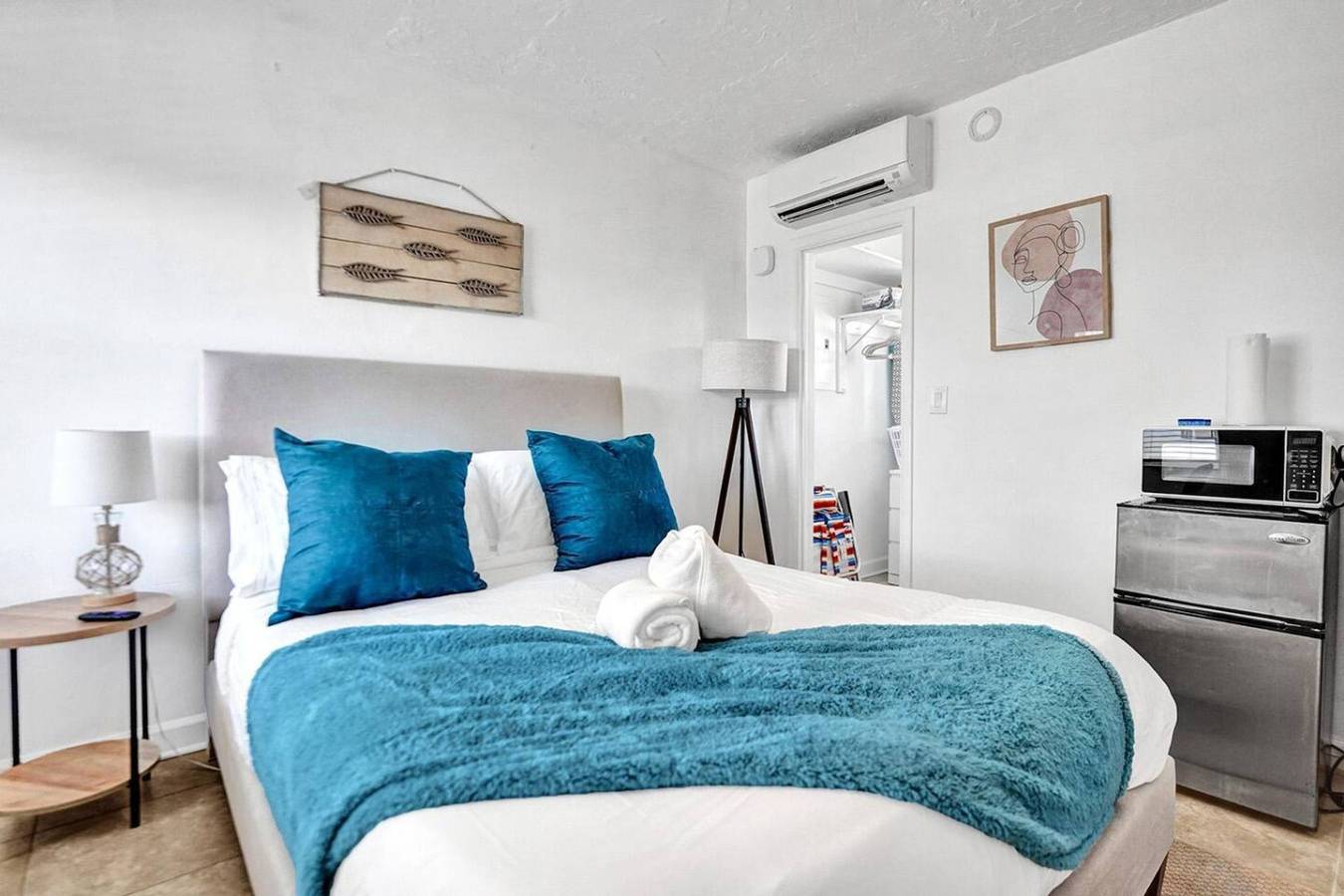 Apartamento entero, Waves on Desoto beautiful studio # 7 in Hollywood Beach (FL), Hollywood (Florida)