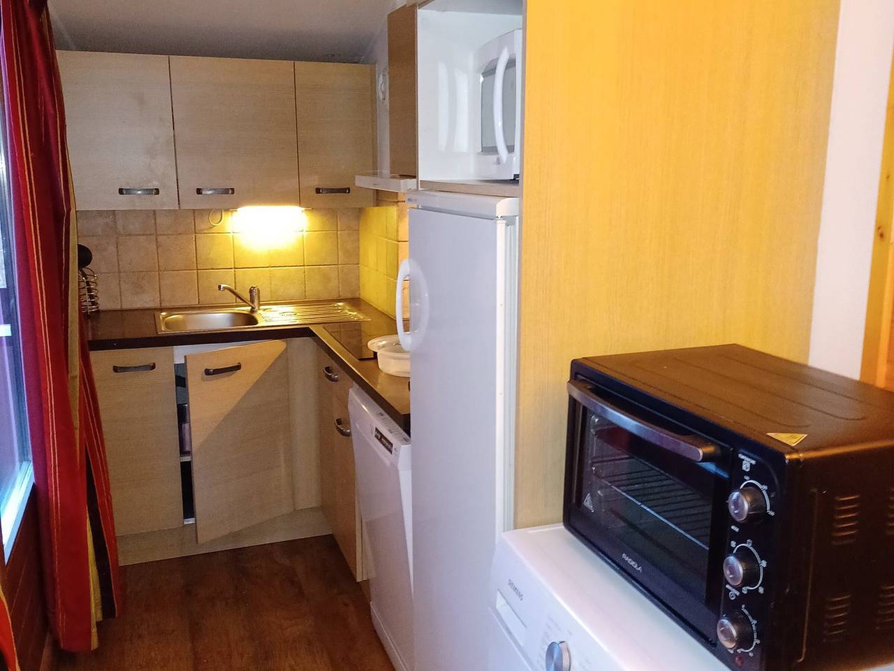 Ganze Wohnung, Brides Les Bains: 3-Zimmer-Wohnung, 8 Pers, Balkon, Parkplatz, Wlan in Brides-les-Bains, Les Trois Vallées