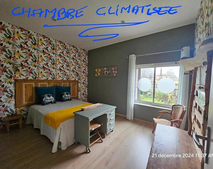 Gîte pour 2 personnes, avec Terrasse ainsi que Jardin et Vue à District de Lu'nan - 3