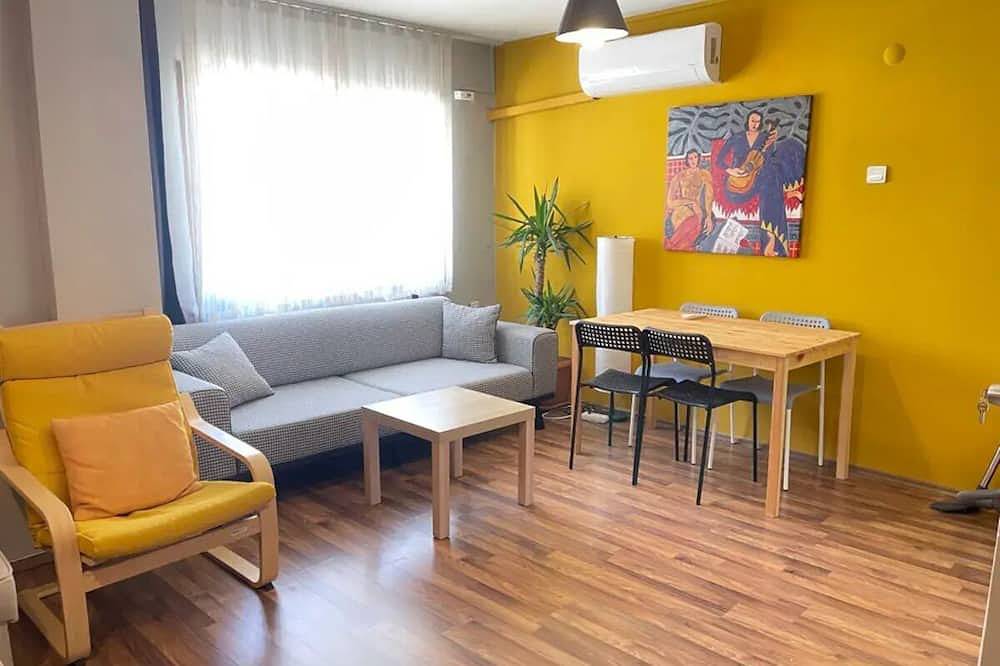 Apartamento entero, Top Location-Sea View & City Center & Pedestrian St. in Esmirna, Egeo Turco