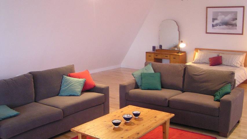 Holiday apartment for 2 people, with garden and balcony in Philip Island