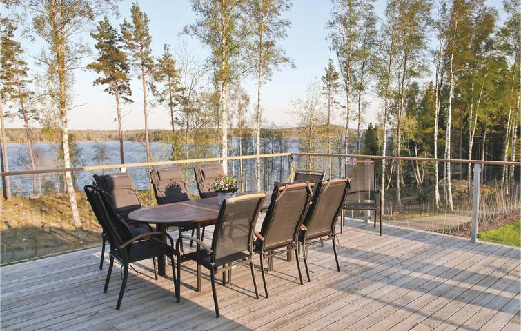 Ferienhaus für 8 Personen, mit Garten und Terrasse sowie Sauna in Smaland - 3