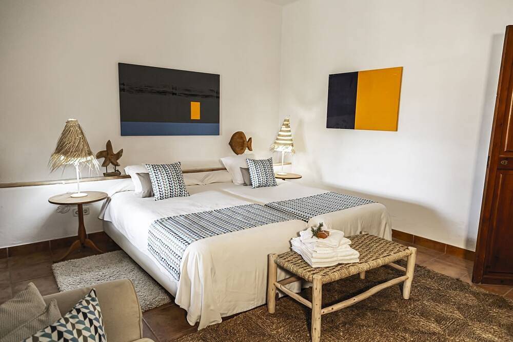 León de Sineu - Diez Habitaciones Villa, Capacidad 21 in Sineu, Interior de Mallorca