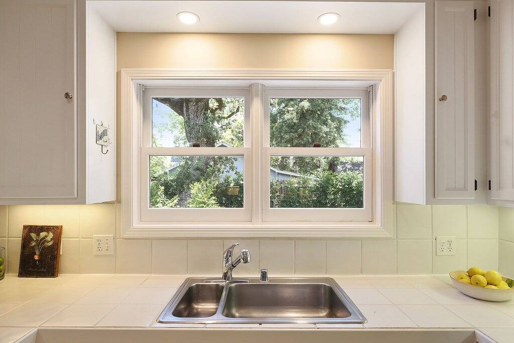 Charmantes Bauernhaus Downtown St. Helena! in Napa Valley