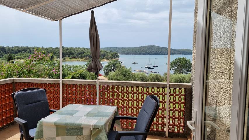 Ferienwohnung für 2 Personen, mit Balkon/Terrasse in Pula-Medulin
