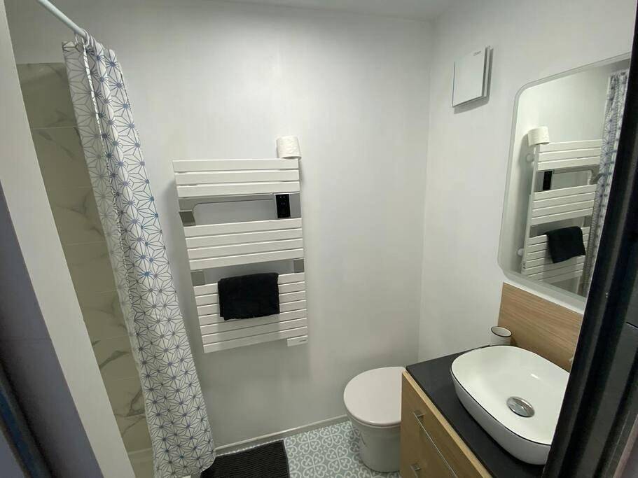 Appartement entier, L'Orée du Golf, studio 2 in Mont-Saint-Aignan, Région de Rouen
