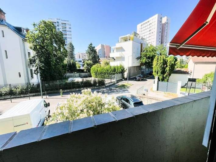 Vacation rental for 2 people, with balcony, with pets in Grenoble