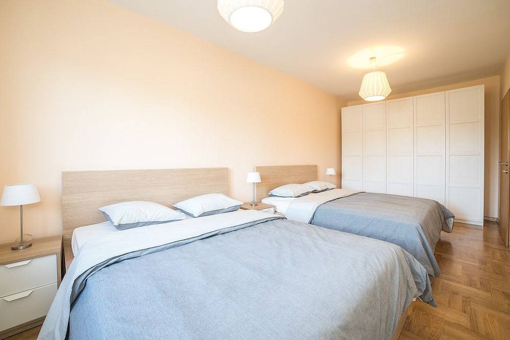 Ganze Wohnung, Geräumige und komfortable Wohnung in einer ruhigen Gegend, aber nah an alles! in Zadar Stadt, Zadar (Kommun)