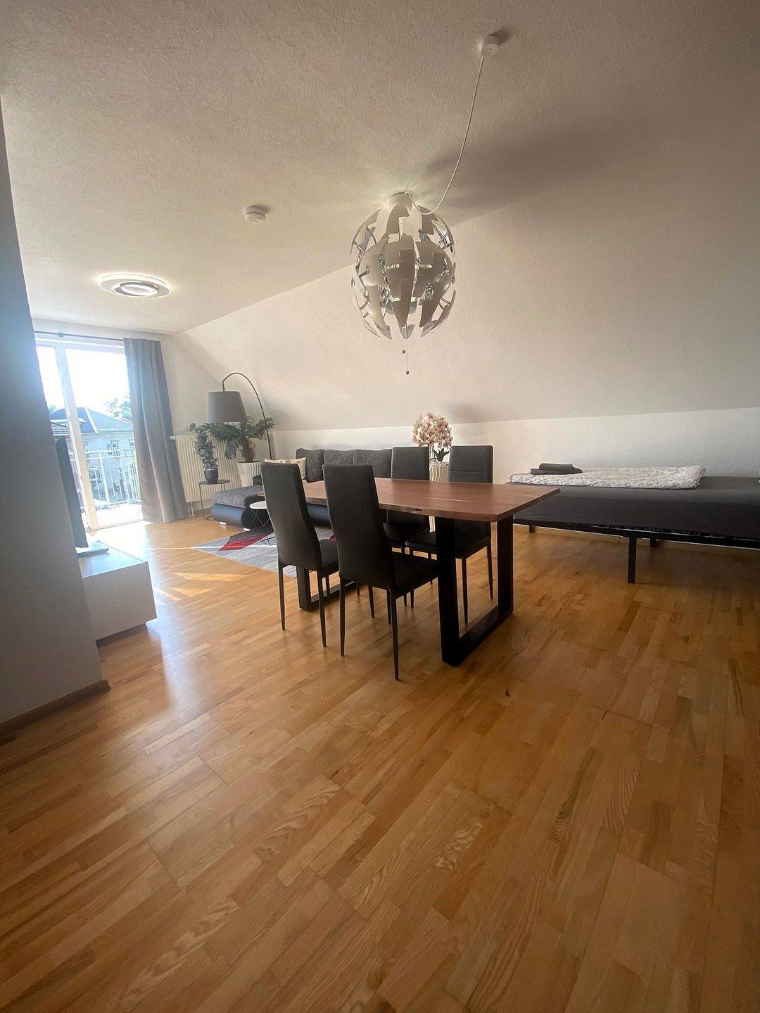 Ganze Wohnung, "Entspannen Sie in der Wohnperle 3: Komfortable Ferienwohnung in Pulsnitz!" in Pulsnitz, Oberlausitz Niederschlesien