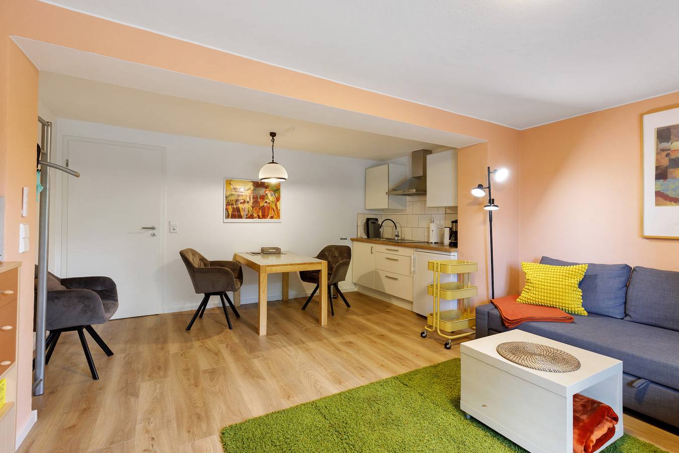 Apartamento entero, Apartamento 'Granzow' con vistas al lago, Wi-Fi y aire acondicionado in Hemmenhofen, Gaienhofen