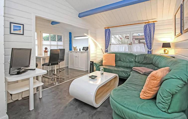 Ferienhaus für 2 Personen, mit Terrasse und Garten sowie Seeblick in Dabel - 3