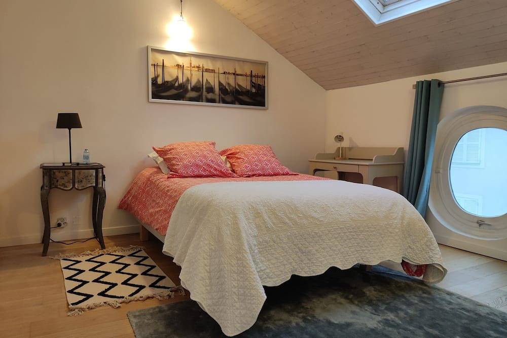 Ganze Wohnung, Appart Sous le Ciel, Charme et Lumière Près de Paris et du Parc Bel-air in Suresnes, Hauts-de-Seine