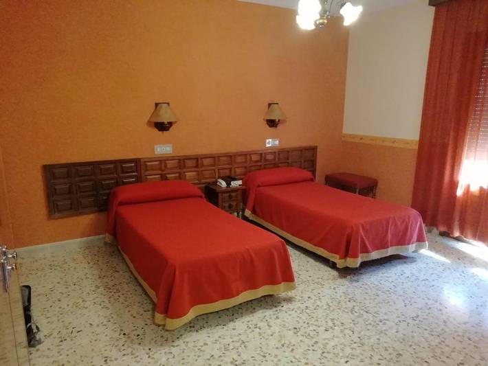 Hôtel pour 2 personnes, avec jardin et vue à Broto - 2