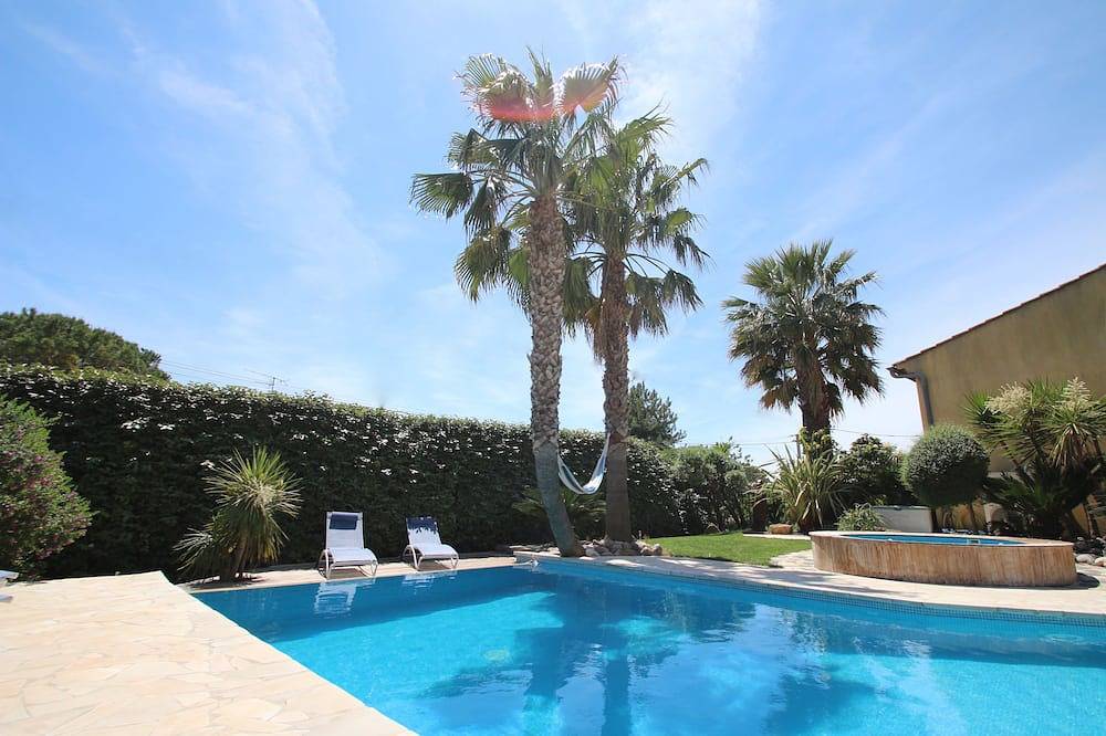 Preciosa villa con jardín, piscina y jacuzzi cerca de todos los servicios in La Farlède, Region de Toulon