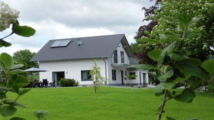 Villa für 7 Personen, mit Terrasse und Garten in Nordrhein-Westfalen