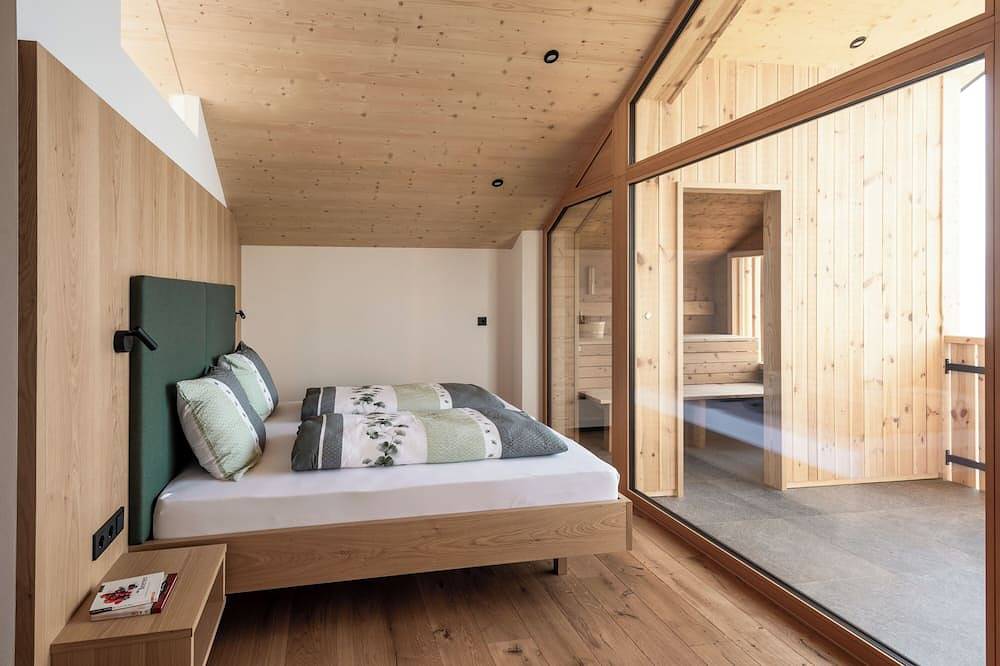 Ganze Wohnung, Privater Whirlpool und private Sauna laden zum Entspannen ein. in Glaning, Jenesien
