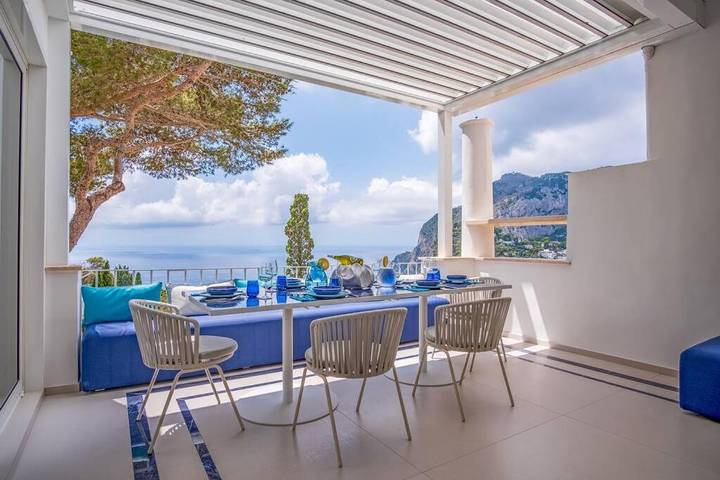 Ferienwohnung für 6 Personen, mit Ausblick und Terrasse