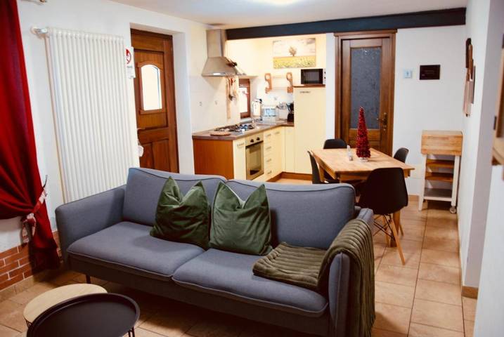 Location de vacances pour 5 personnes, avec vue dans Nus - 4