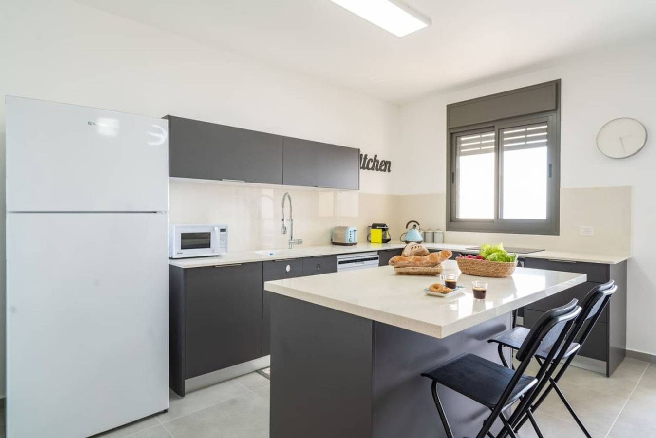 Appartement entier, Modern Comfort Escape in Nahariya, District nord